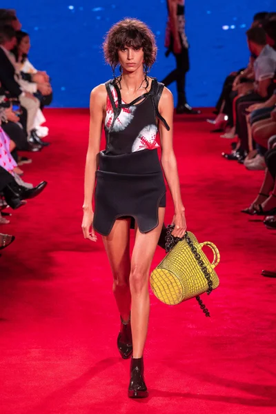 Look 20